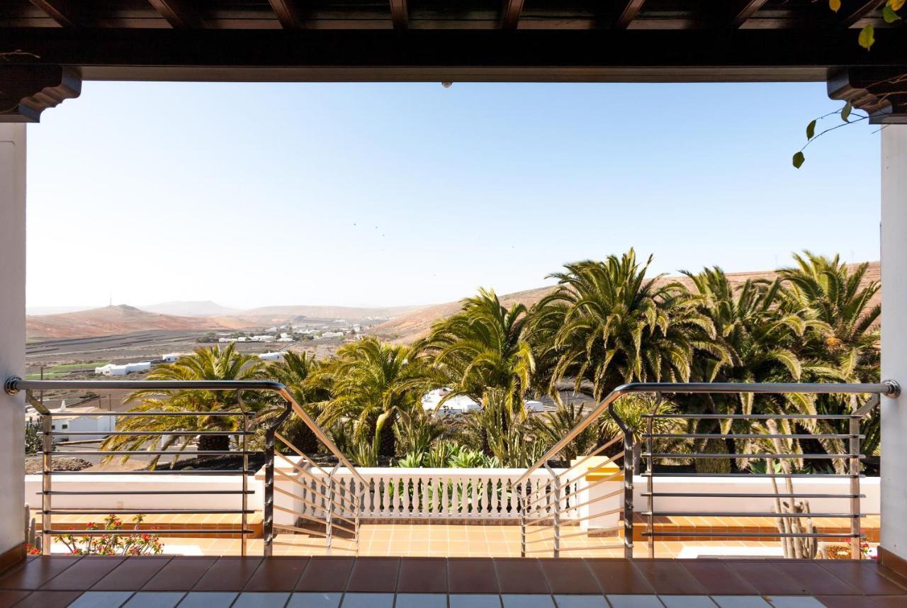 Villa Bellavista De Los Valles Teguise  Exterior photo